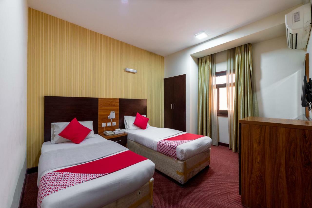 Central Paris Hotel, Baniyas Square Dubaj Zewnętrze zdjęcie